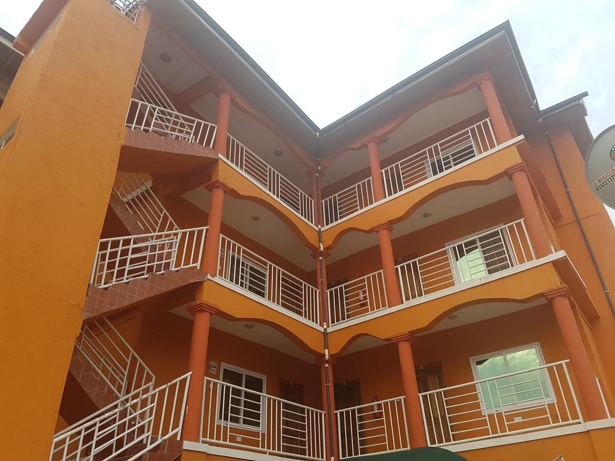 Jostev Hotel Kumasi Exterior photo